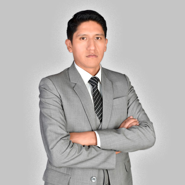 Lic. Juan Rodrigo Quinteros Cordero - Gerente de Operaciones Oriental S.R.L.